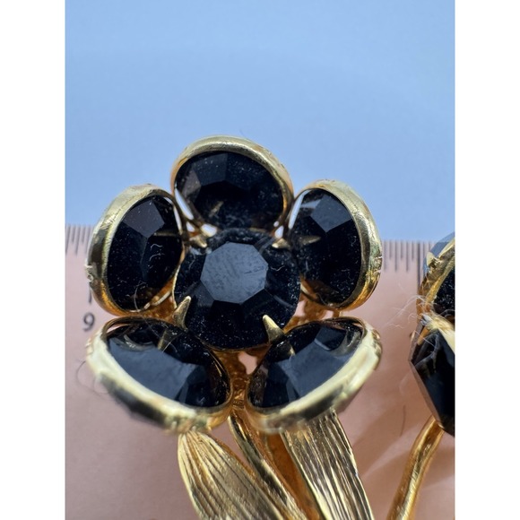 Vintage Black Crystal Gold Tone Flower Bouquet Brooch - Picture 5 of 11